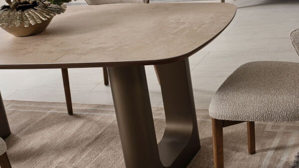 Aura Ceviz Yemek Odası